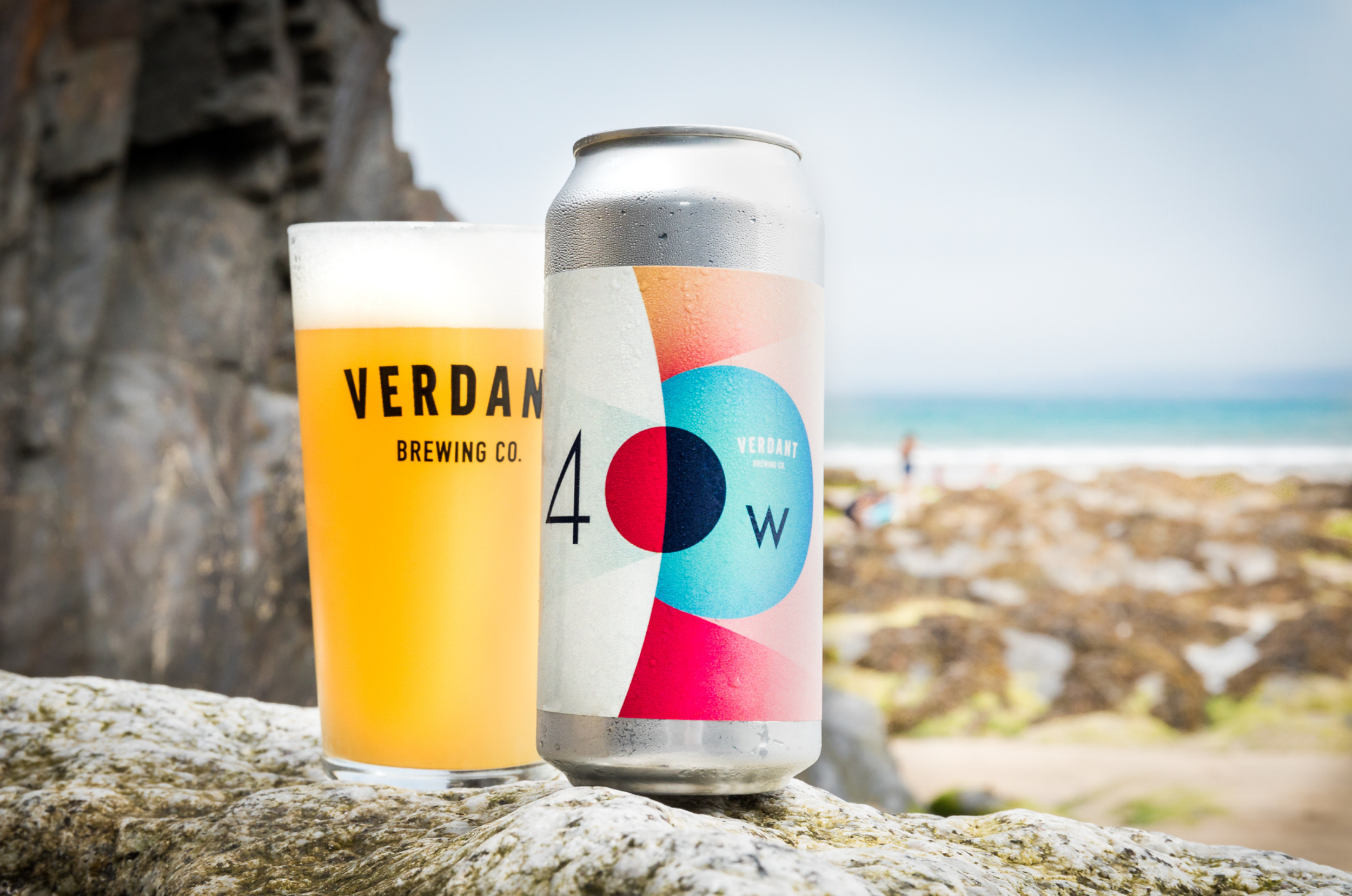 Single Can: 40 Watt Moon